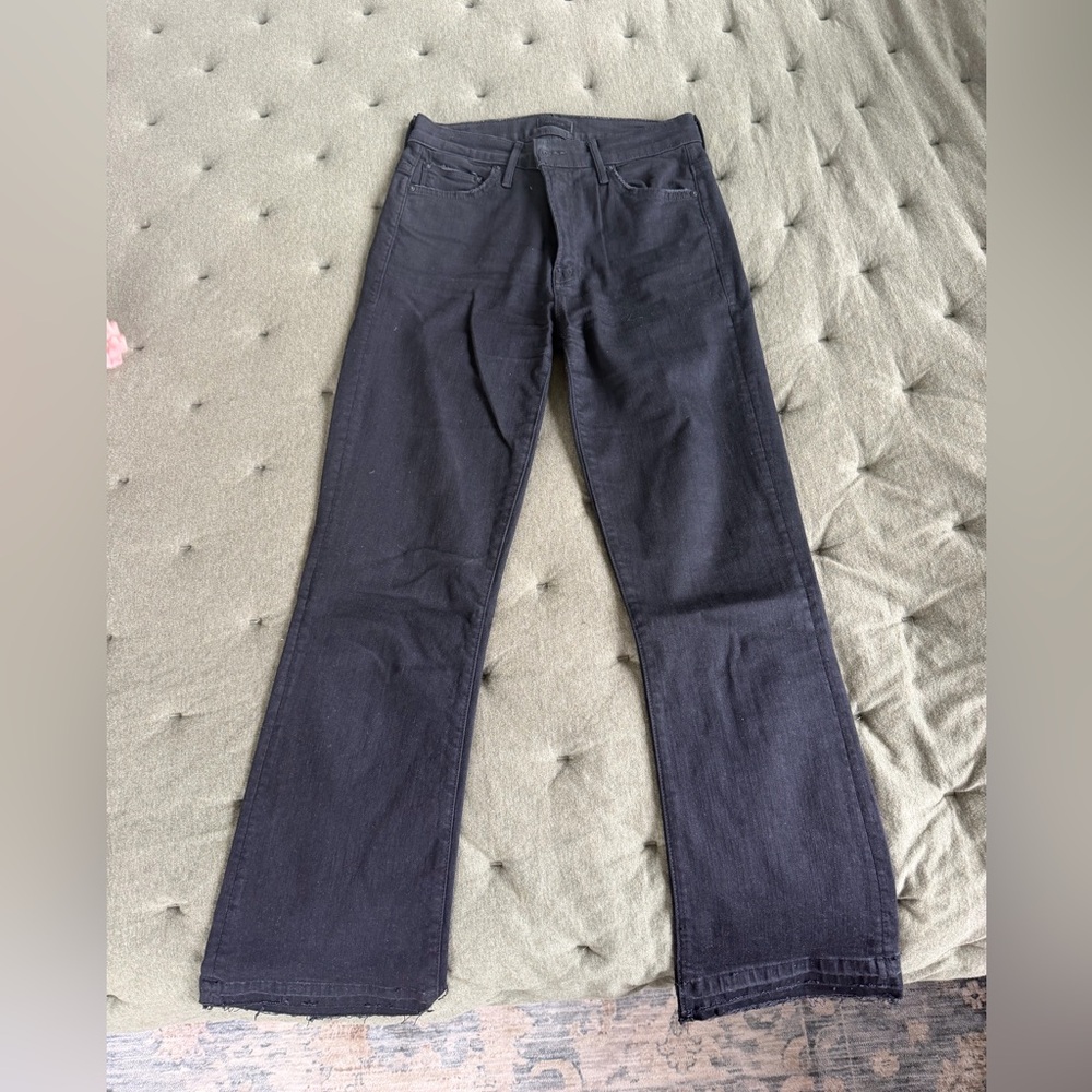 Mother denim kick-crop black jeans